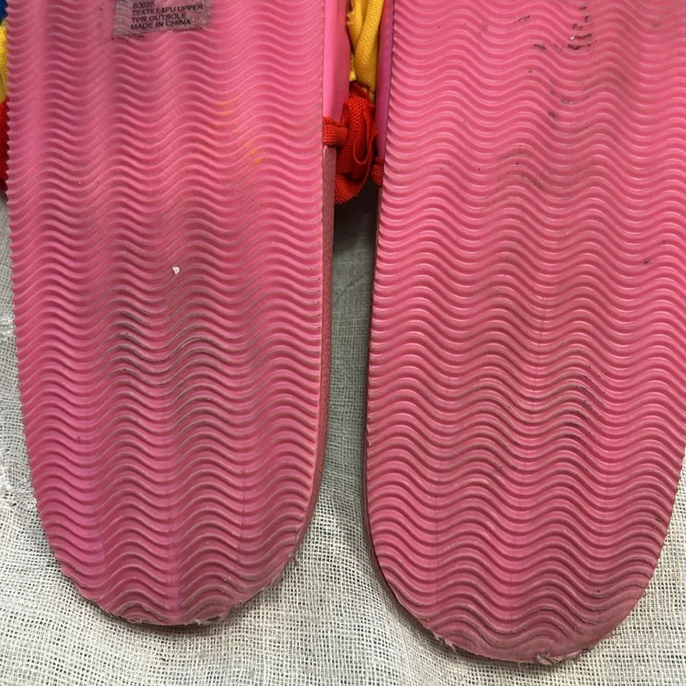 Hanna Andersson almost NEW slide sandals